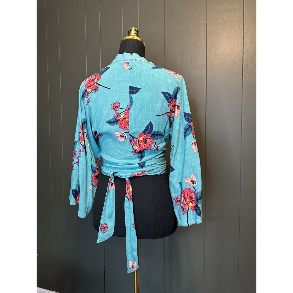 NWT Express Blue Pink Floral Wrap Tie Top Bell Sleeves XS‎ Extra Small - Picture 6 of 6